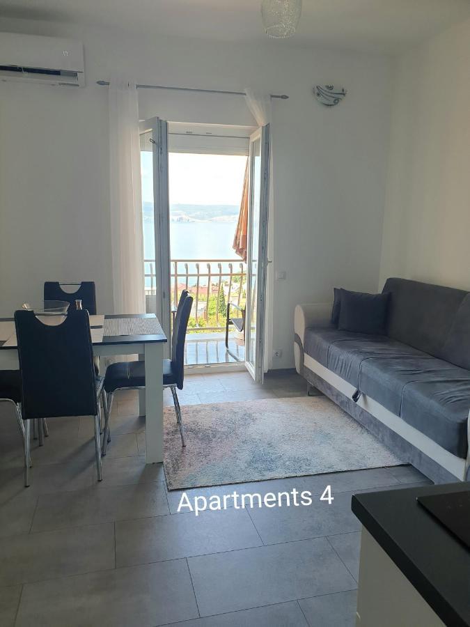 Ferienwohnung Leoalemar Novi Vinodolski Exterior foto